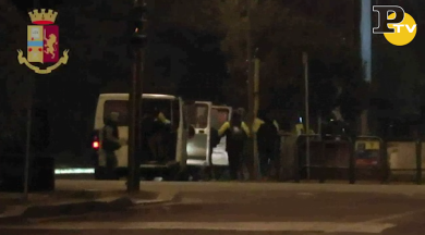 Caporalato: 400 migranti sfruttati nei lavori agricoli a Latina | video