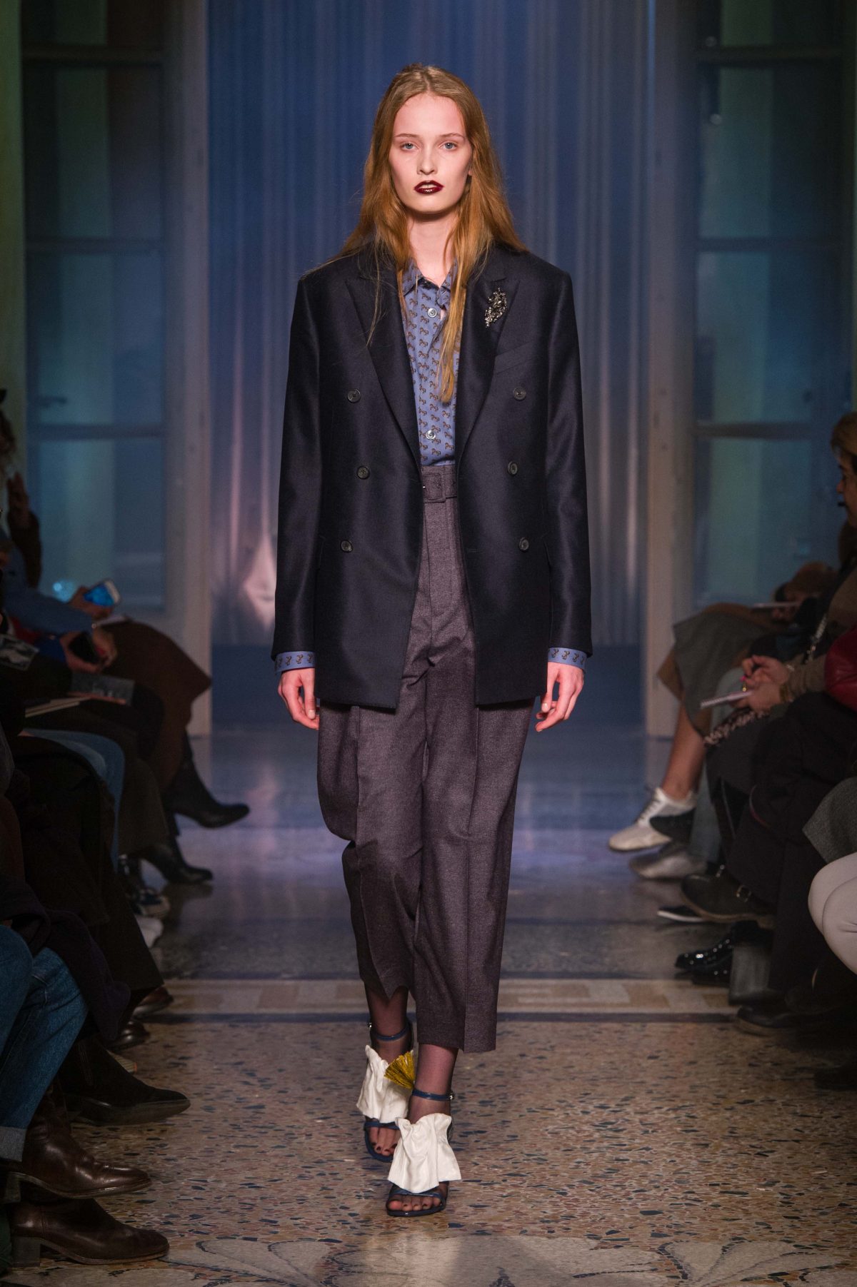 Galleria foto 'N.21 dice basta allo streetstyle, Pal Zileri opta per il romanticismo' - foto 3