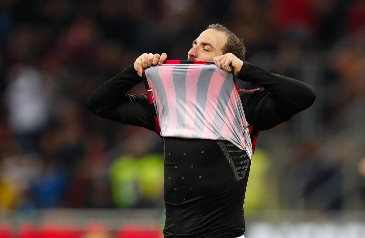 Galleria foto 'Higuain è un flop, ma il Milan non ne può fare a meno' - foto 3