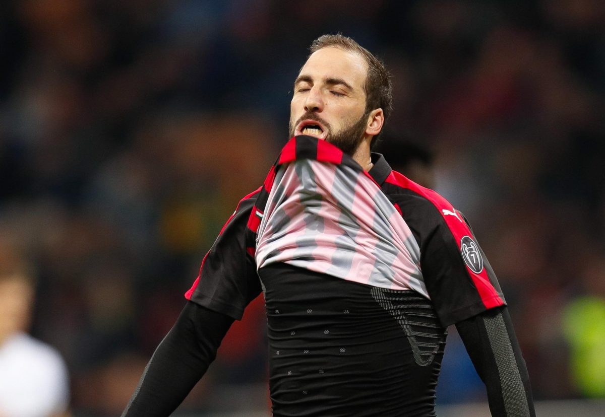 Galleria foto 'Higuain è un flop, ma il Milan non ne può fare a meno' - foto 4