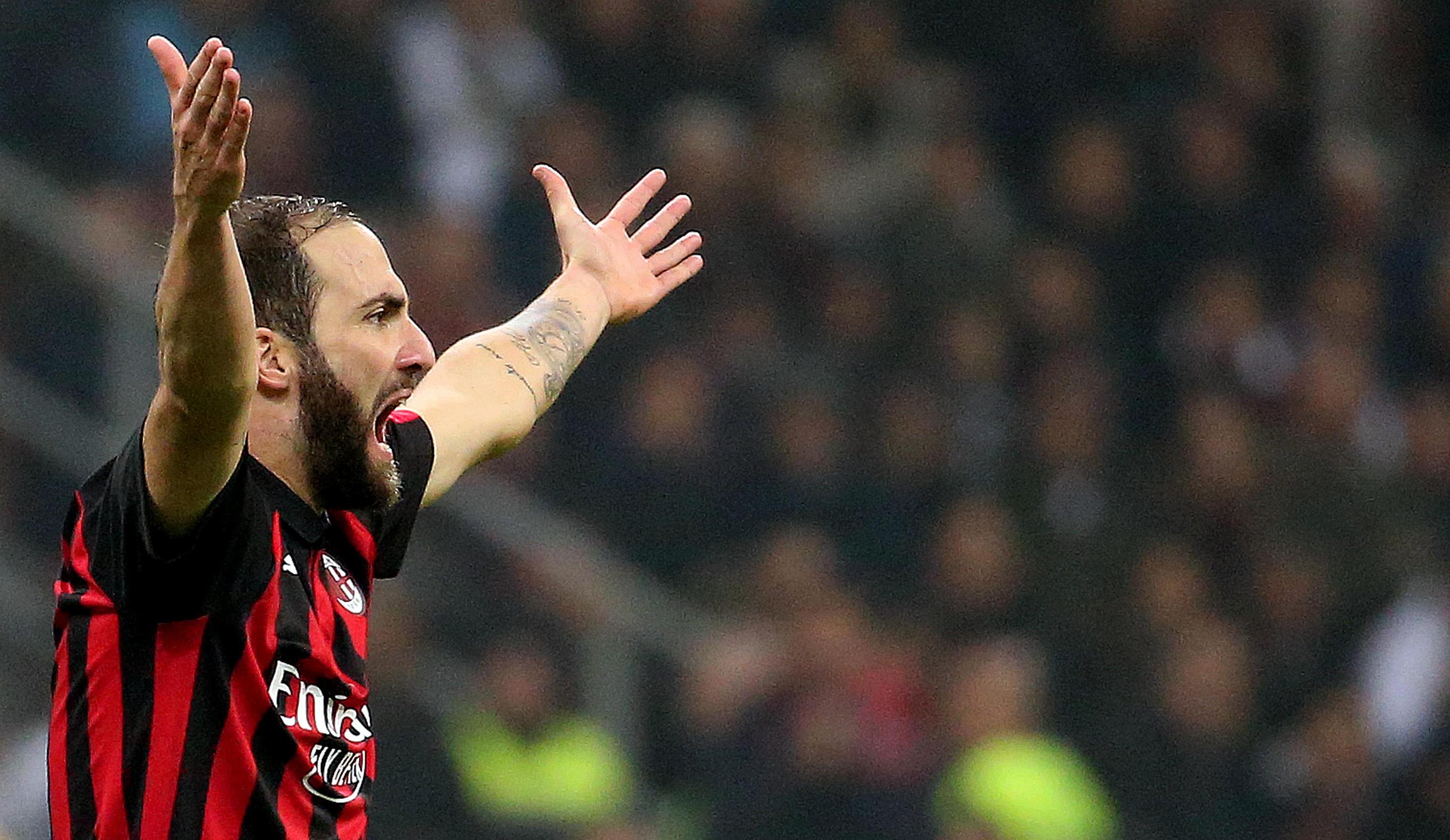 Higuain è un flop, ma il Milan non ne può fare a meno Higuain è un flop, ma il Milan non ne può fare a meno