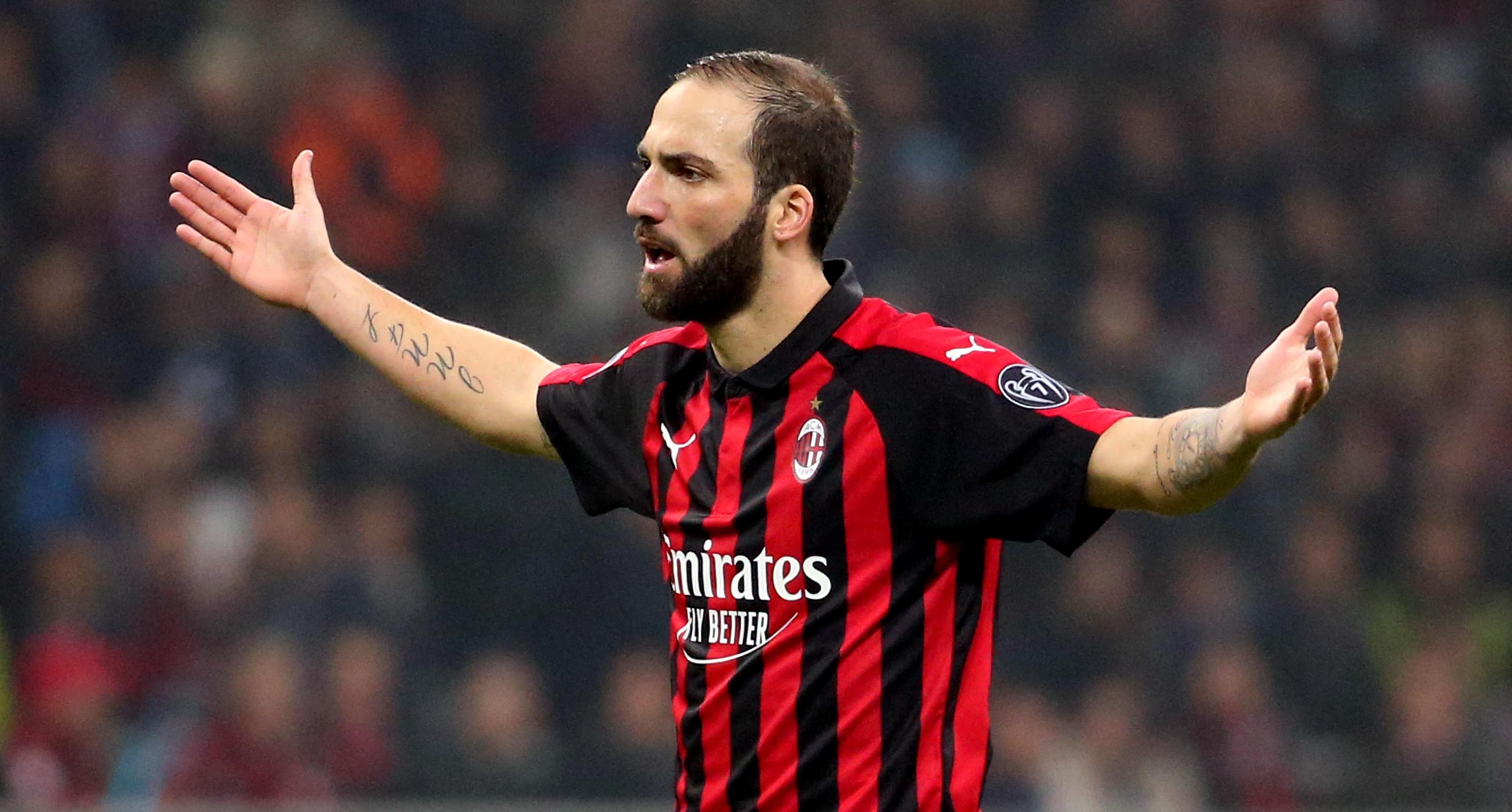 Higuain è un flop, ma il Milan non ne può fare a meno Higuain è un flop, ma il Milan non ne può fare a meno