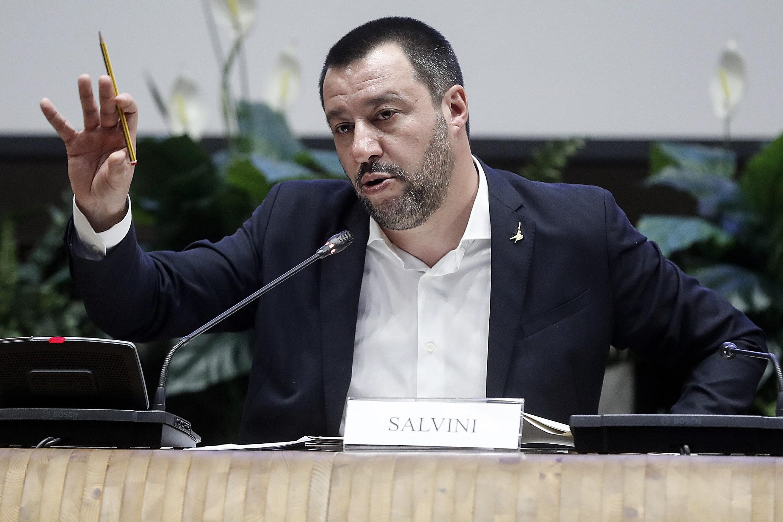 Norme anti-violenza negli stadi: quello che Salvini ignora Norme anti-violenza negli stadi: quello che Salvini ignora