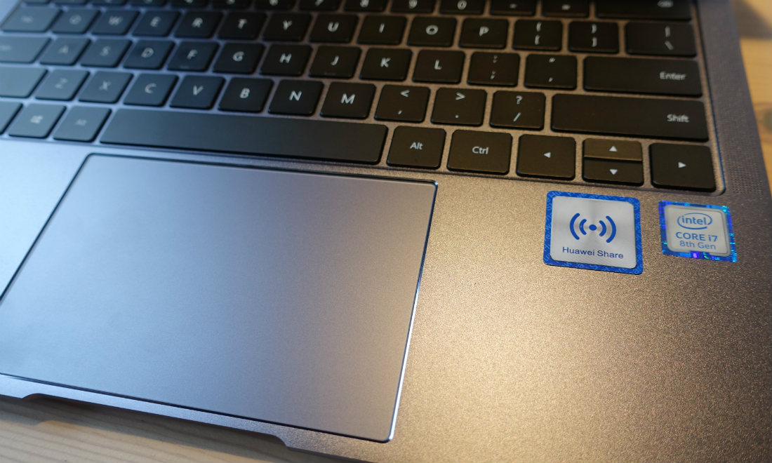 Huawei Matebook X Pro, il pc che dialoga con lo smartphone