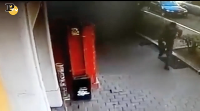 Albero cade in testa ad un uomo a Castrovillari per il vento | video