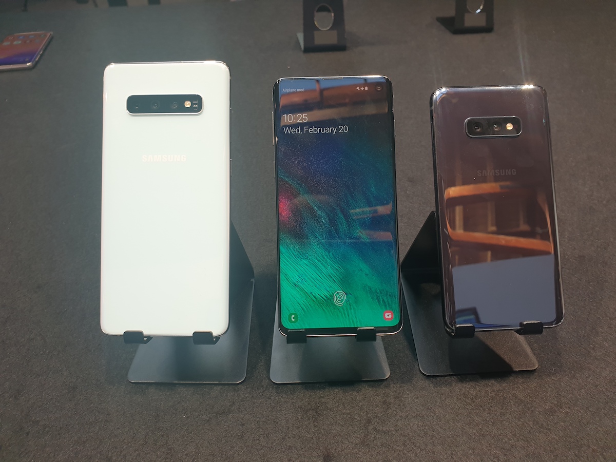Arrivano i Samsung Galaxy S10, S10+ e S10e, con la sorpresa 5G Arrivano i Samsung Galaxy S10, S10+ e S10e, con la sorpresa 5G