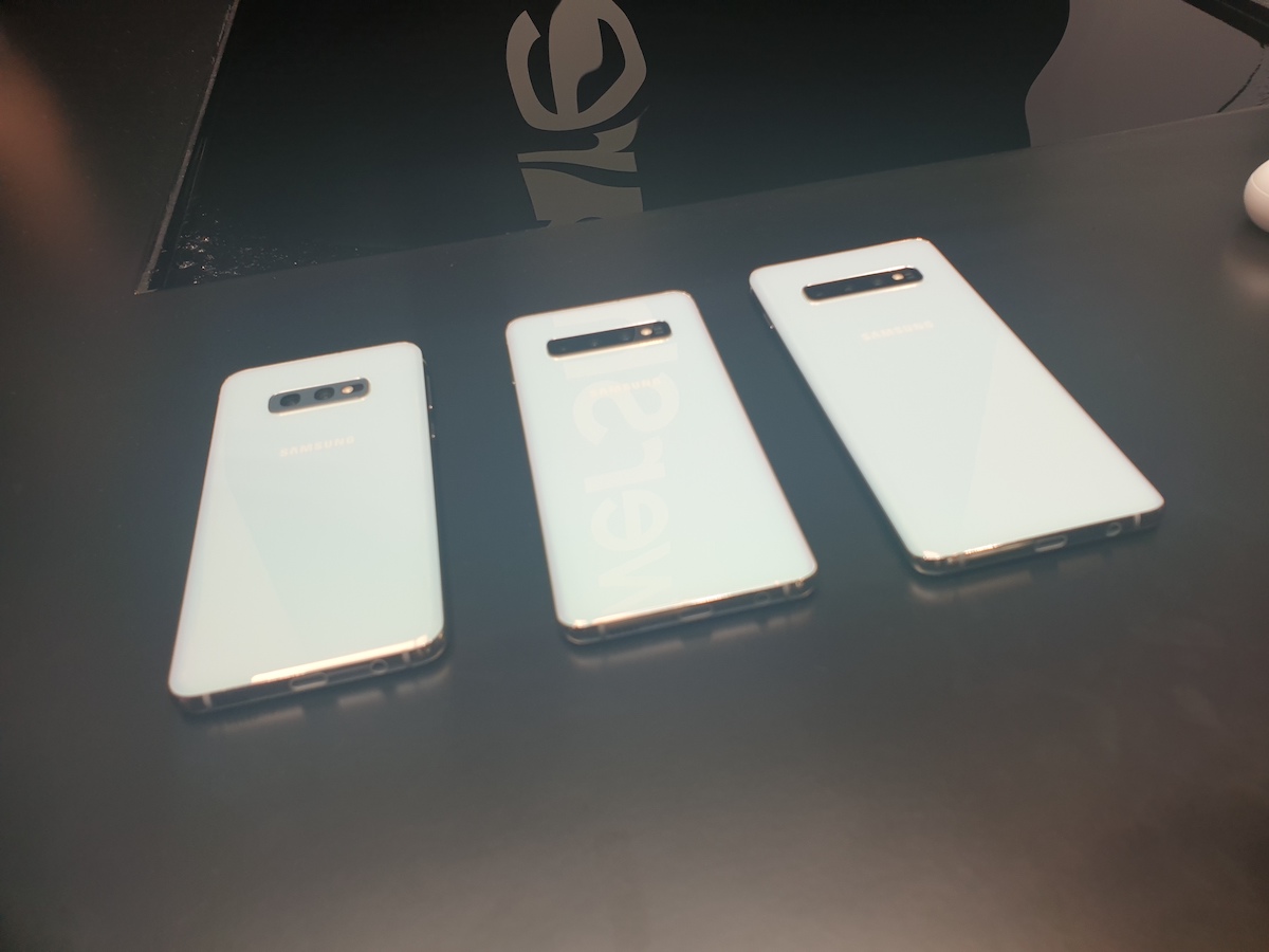 Arrivano i Samsung Galaxy S10, S10+ e S10e, con la sorpresa 5G Arrivano i Samsung Galaxy S10, S10+ e S10e, con la sorpresa 5G