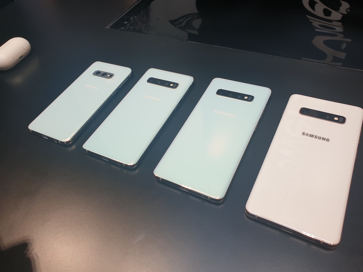 Arrivano i Samsung Galaxy S10, S10+ e S10e, con la sorpresa 5G Arrivano i Samsung Galaxy S10, S10+ e S10e, con la sorpresa 5G