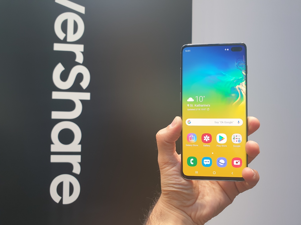 Arrivano i Samsung Galaxy S10, S10+ e S10e, con la sorpresa 5G Arrivano i Samsung Galaxy S10, S10+ e S10e, con la sorpresa 5G