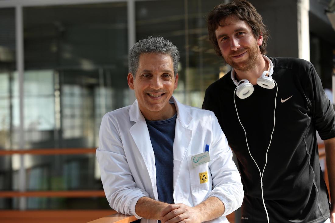 Il mondo sulle spalle: il film tv con Beppe Fiorello Il mondo sulle spalle: il film tv con Beppe Fiorello