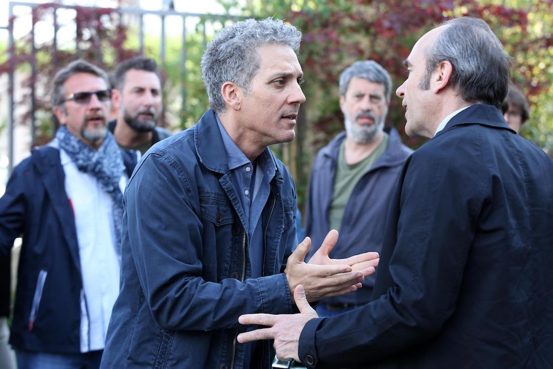 Il mondo sulle spalle: il film tv con Beppe Fiorello Il mondo sulle spalle: il film tv con Beppe Fiorello