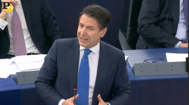 Conte: “Burattino è chi risponde alle lobby” | video