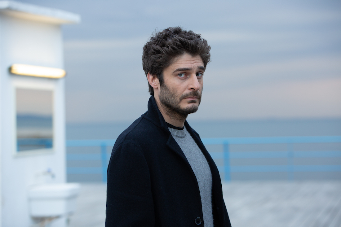 La porta rossa 2: tutto sulla serie con Lino Guanciale La porta rossa 2: tutto sulla serie con Lino Guanciale