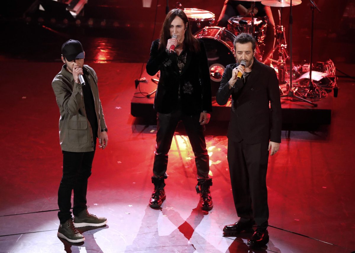 Galleria foto 'Sanremo 2019, i duetti: il meglio e il peggio della quarta serata' - foto 2