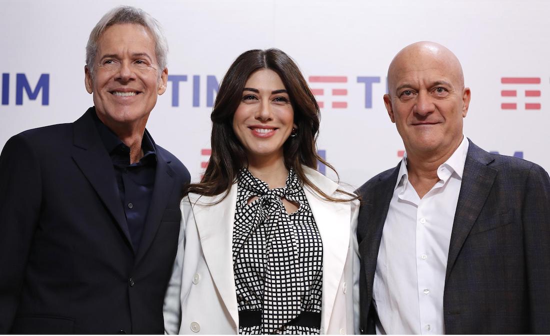 Sanremo 2019: Ligabue super ospite della serata dei duetti