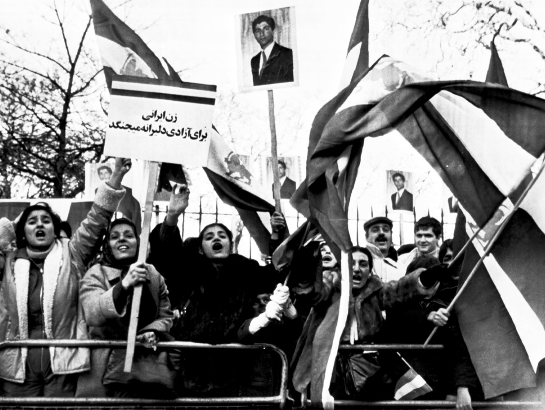 40 anni fa l’ingresso di Khomeini a Teheran: storia e foto