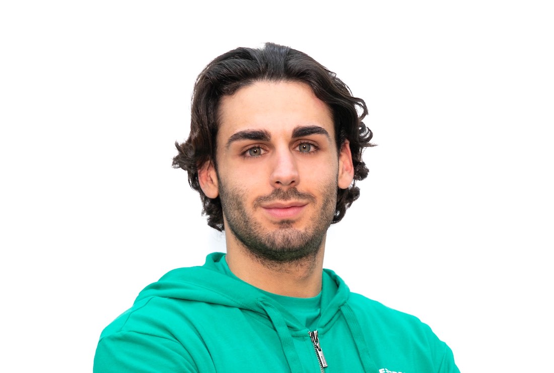 Amici 18: al via il serale, Laura Pausini prima ospite Amici 18: al via il serale, Laura Pausini prima ospite