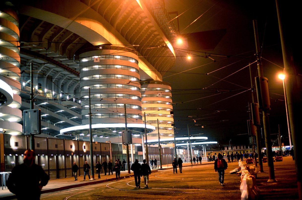 Galleria foto 'San Siro: Sala sia chiaro sullo stadio senza trucchi e trincee' - foto 11