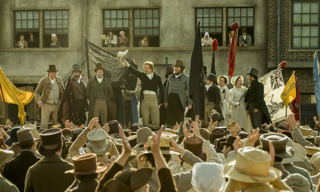 Mike Leigh porta al cinema il massacro di Peterloo – Video