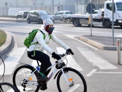 Smog a Milano; l’area B non basta