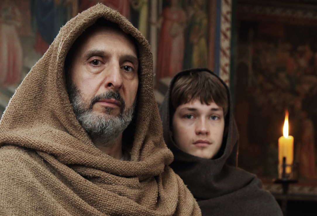 Il nome della rosa: le anticipazioni della terza puntata Il nome della rosa: le anticipazioni della terza puntata