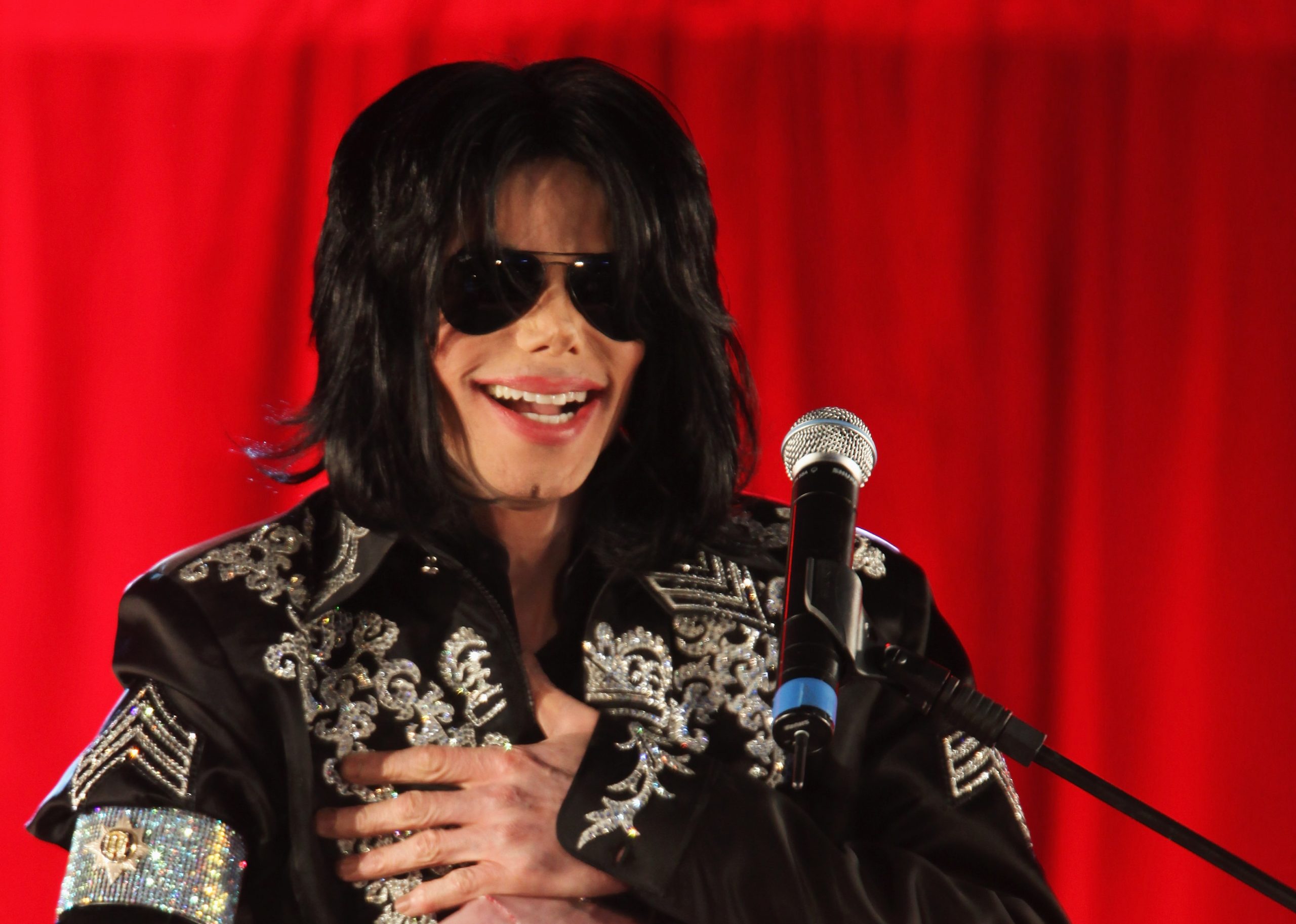 Leaving Neverland: tutto ciò che non torna nelle accuse a Jackson