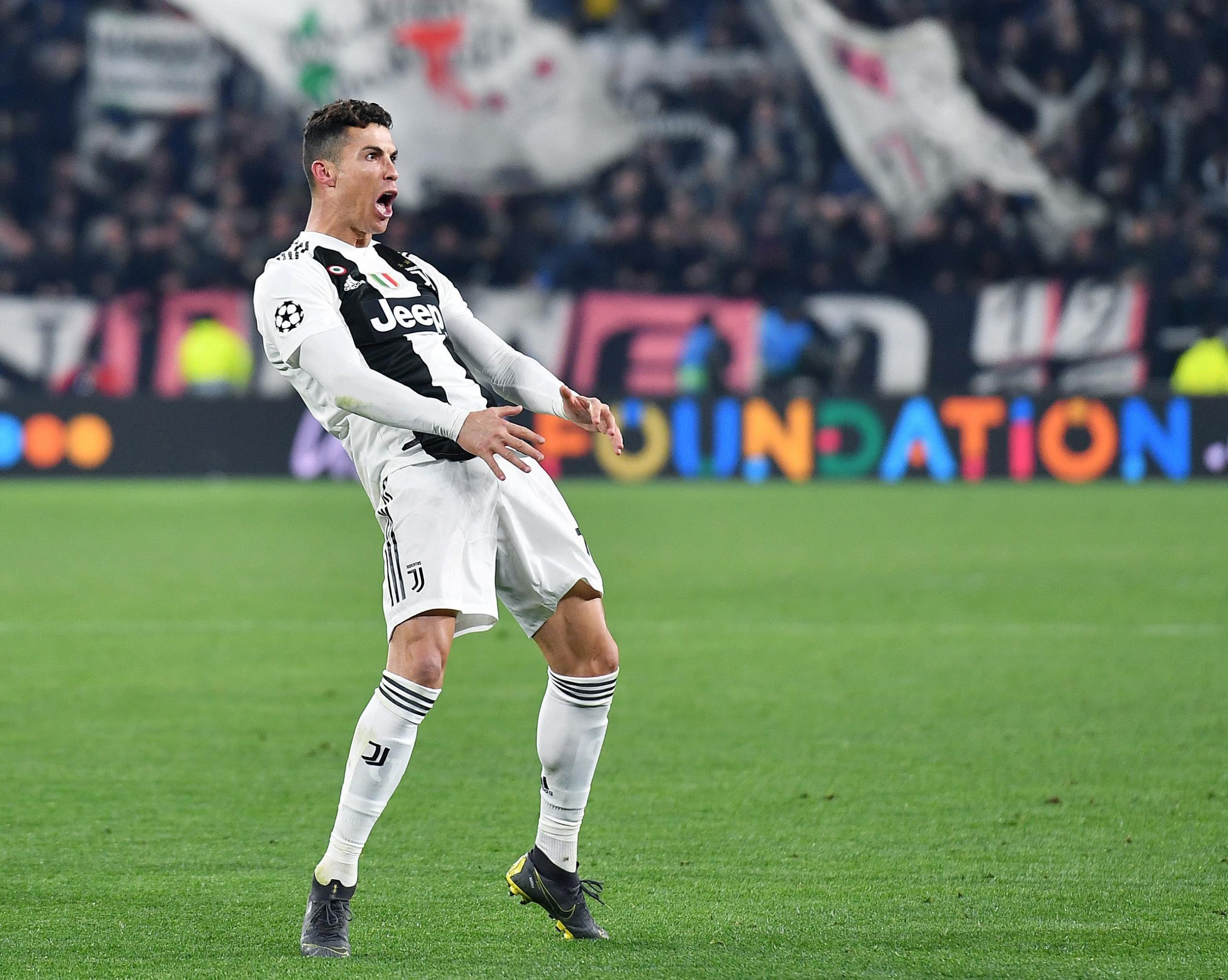 Ronaldo e il gesto contro i tifosi dell’Atletico: perché rischia la squalifica