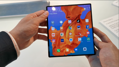 Esclusivo: Huawei Mate X, la prova | VIDEO