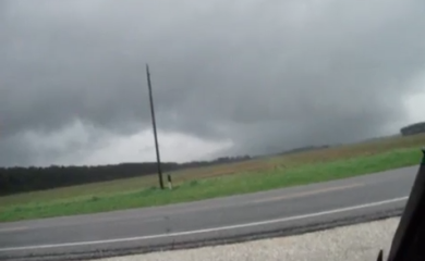 Tornado in Alabama, decine di morti | video