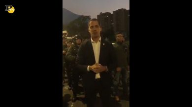 Venezuela, Guaidò invoca la rivolta contro Maduro