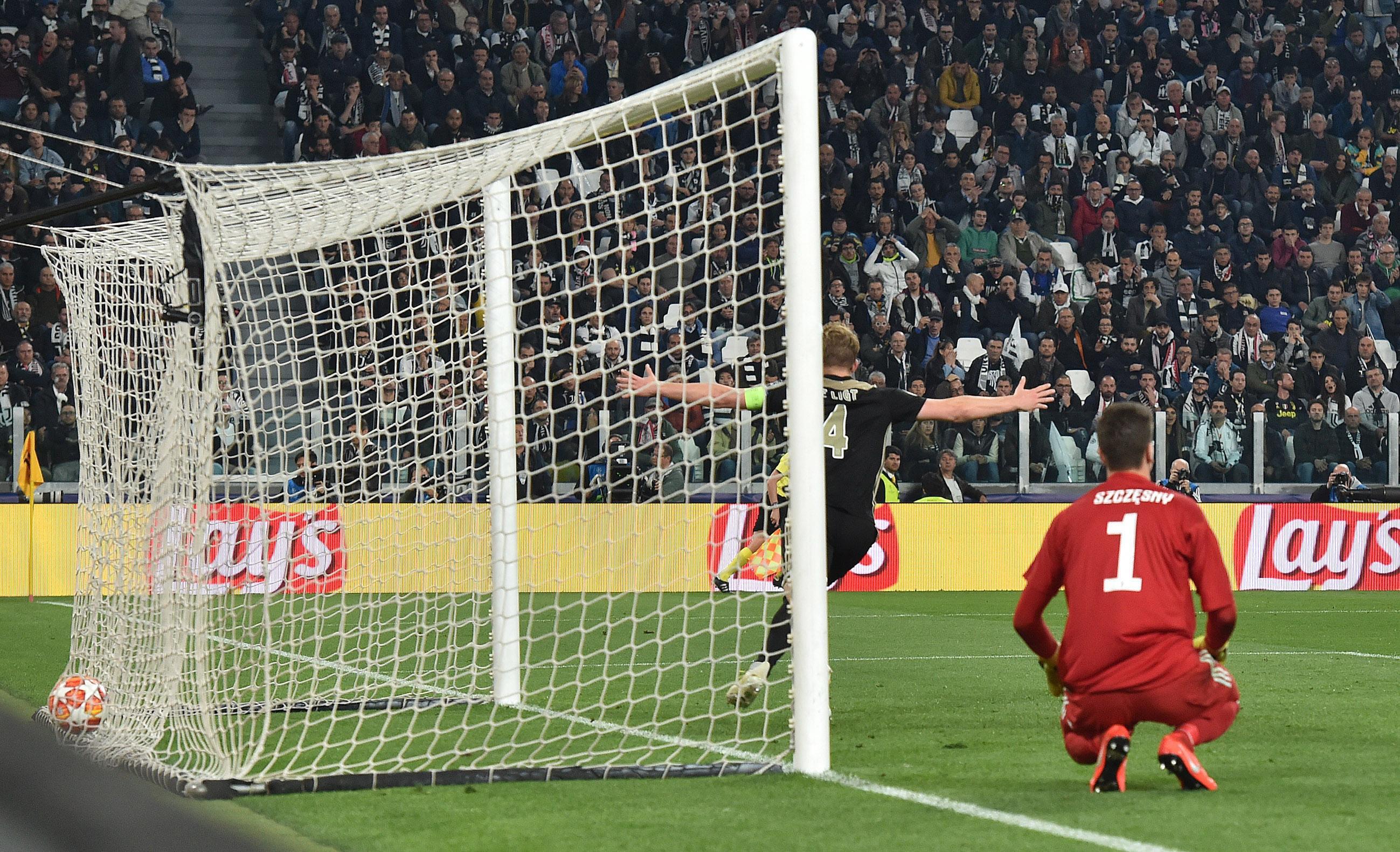 Juventus eliminata dalla Champions League (Ajax avanti con merito)