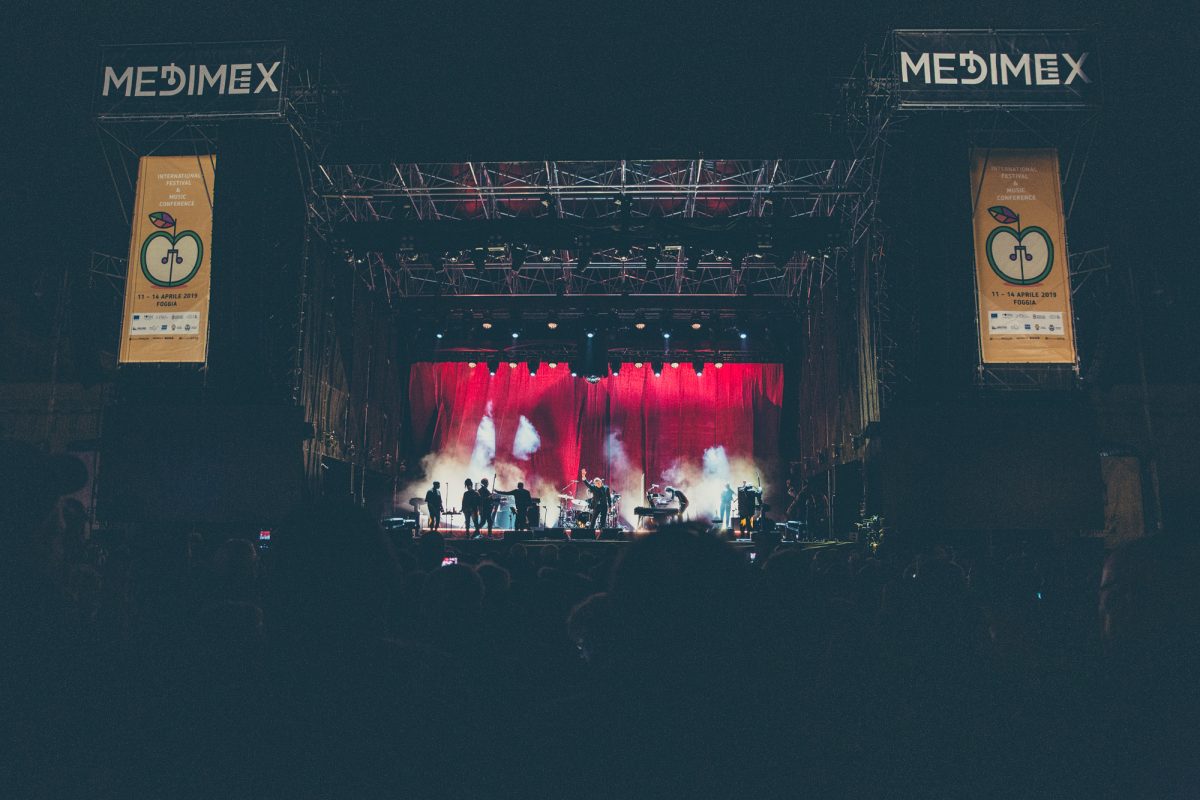Galleria foto 'Bryan Ferry conquista con la sua classe il Medimex di Foggia' - foto 5