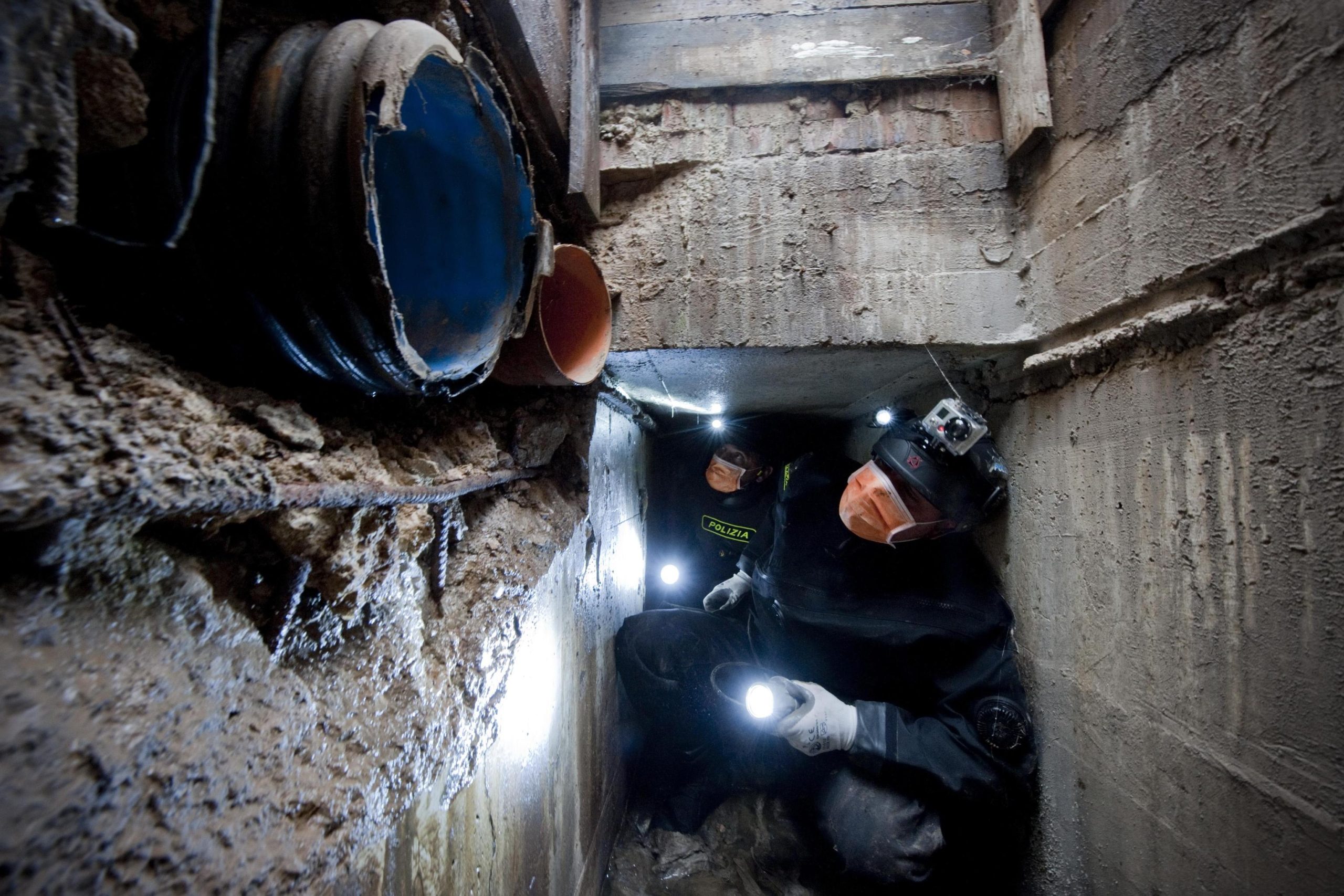 Napoli, parla “l’uomo talpa” che scava tunnel per furti e rapine