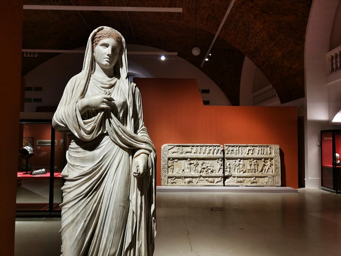 Galleria foto '“Dei, uomini, eroi”. Lavazza per l’arte' - foto 12