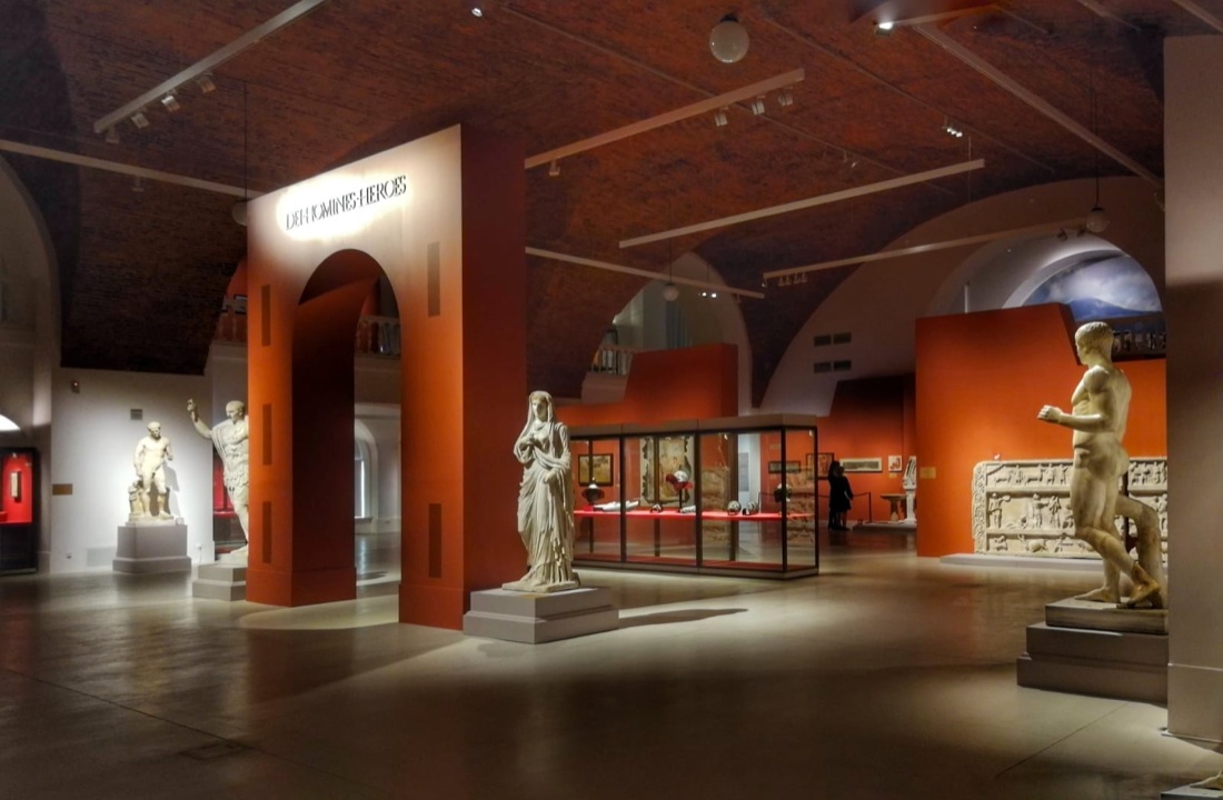 Galleria foto '“Dei, uomini, eroi”. Lavazza per l’arte' - foto 10