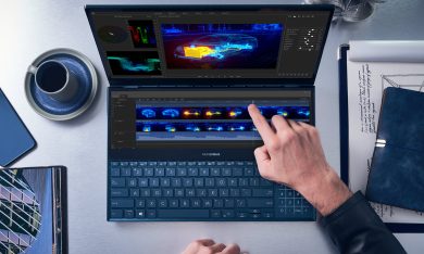 Asus lancia il notebook del futuro: due schermi per raddoppiare la produttività