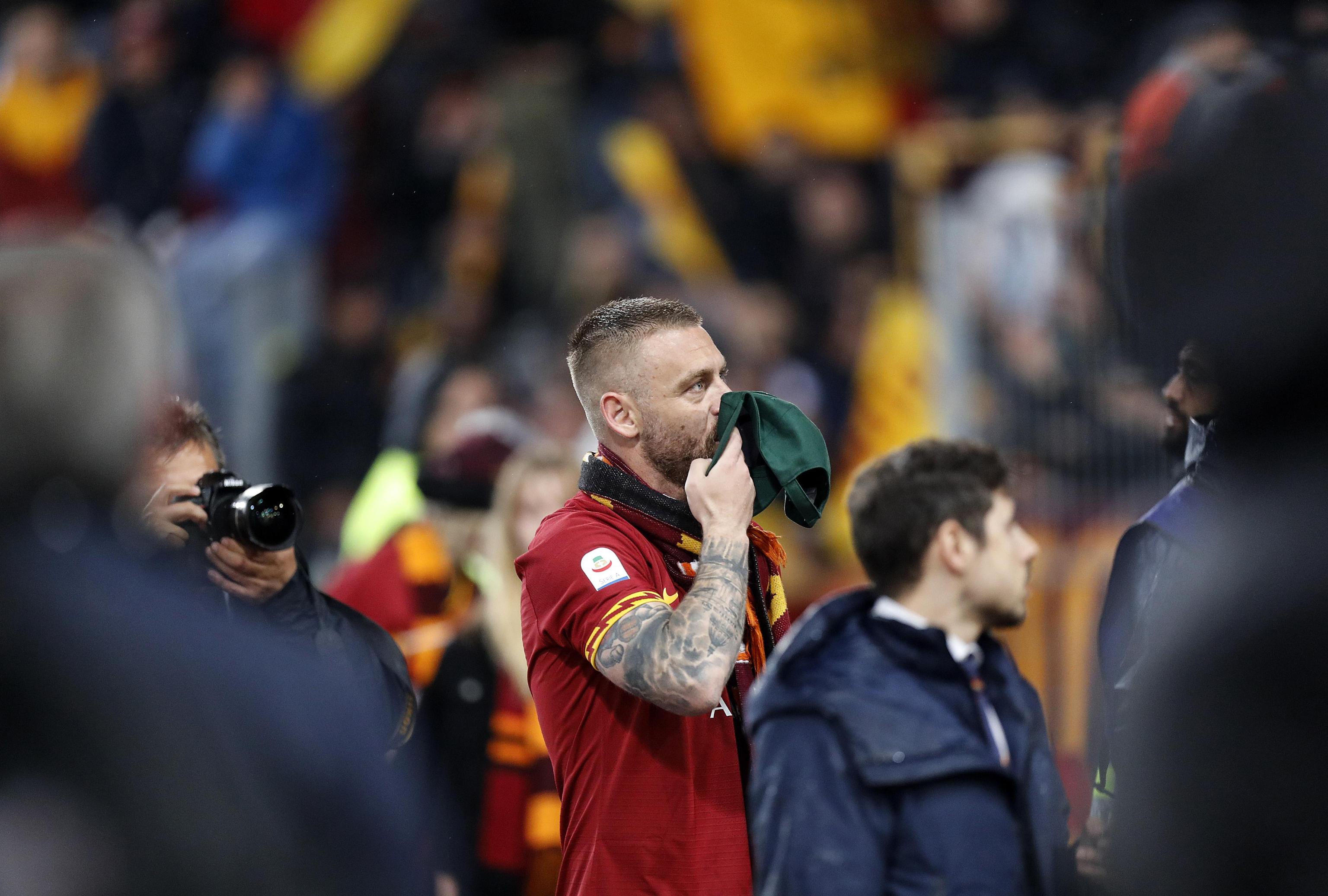 L’addio di De Rossi alla Roma: le immagini più belle L’addio di De Rossi alla Roma: le immagini più belle