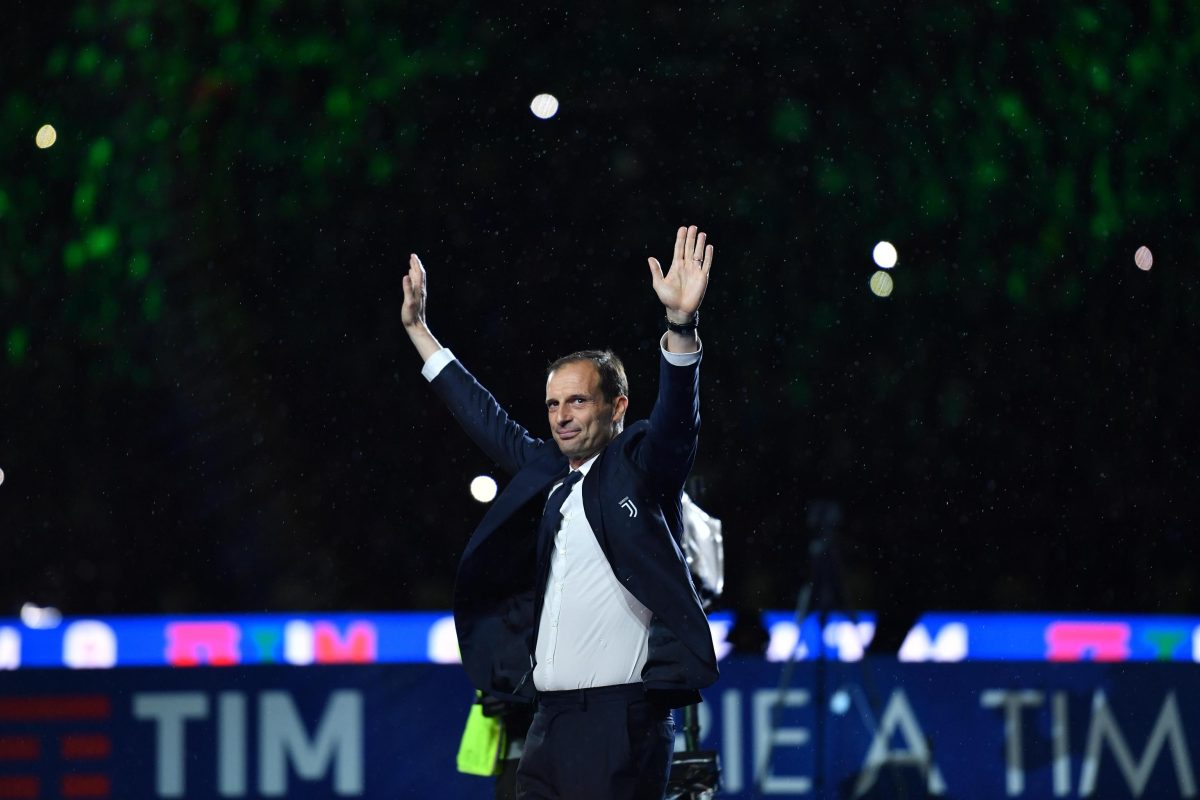 Galleria foto 'Juventus, le immagini della festa scudetto (e dell’addio di Allegri)' - foto 14