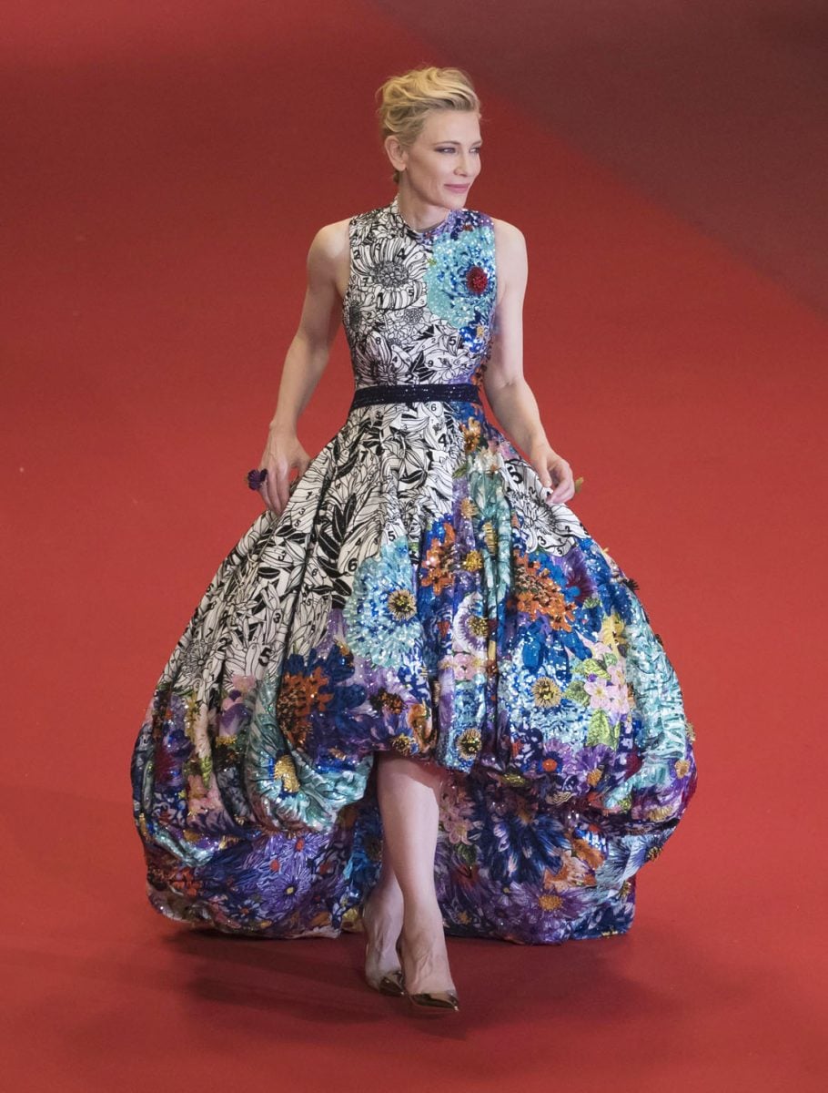 Cate Blanchett, 50 anni di talento e bellezza raffinata – Foto