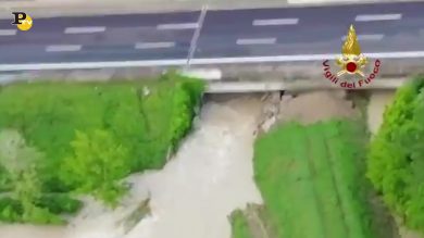 Maltempo, Villafranca allagata dopo l’esondazione del Montone