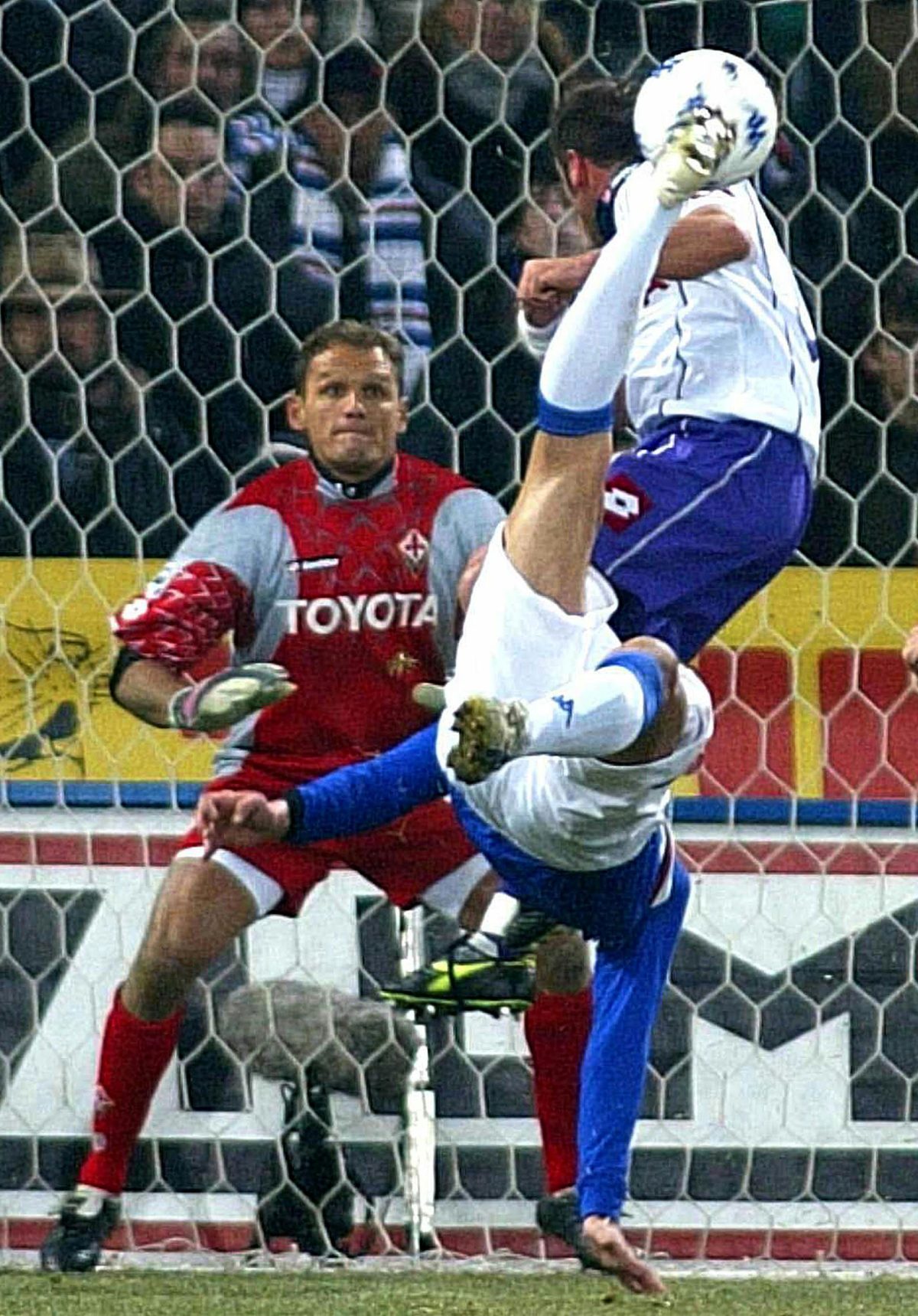 Galleria foto 'Belotti, il gol al Sassuolo e la magia delle rovesciate' - foto 10