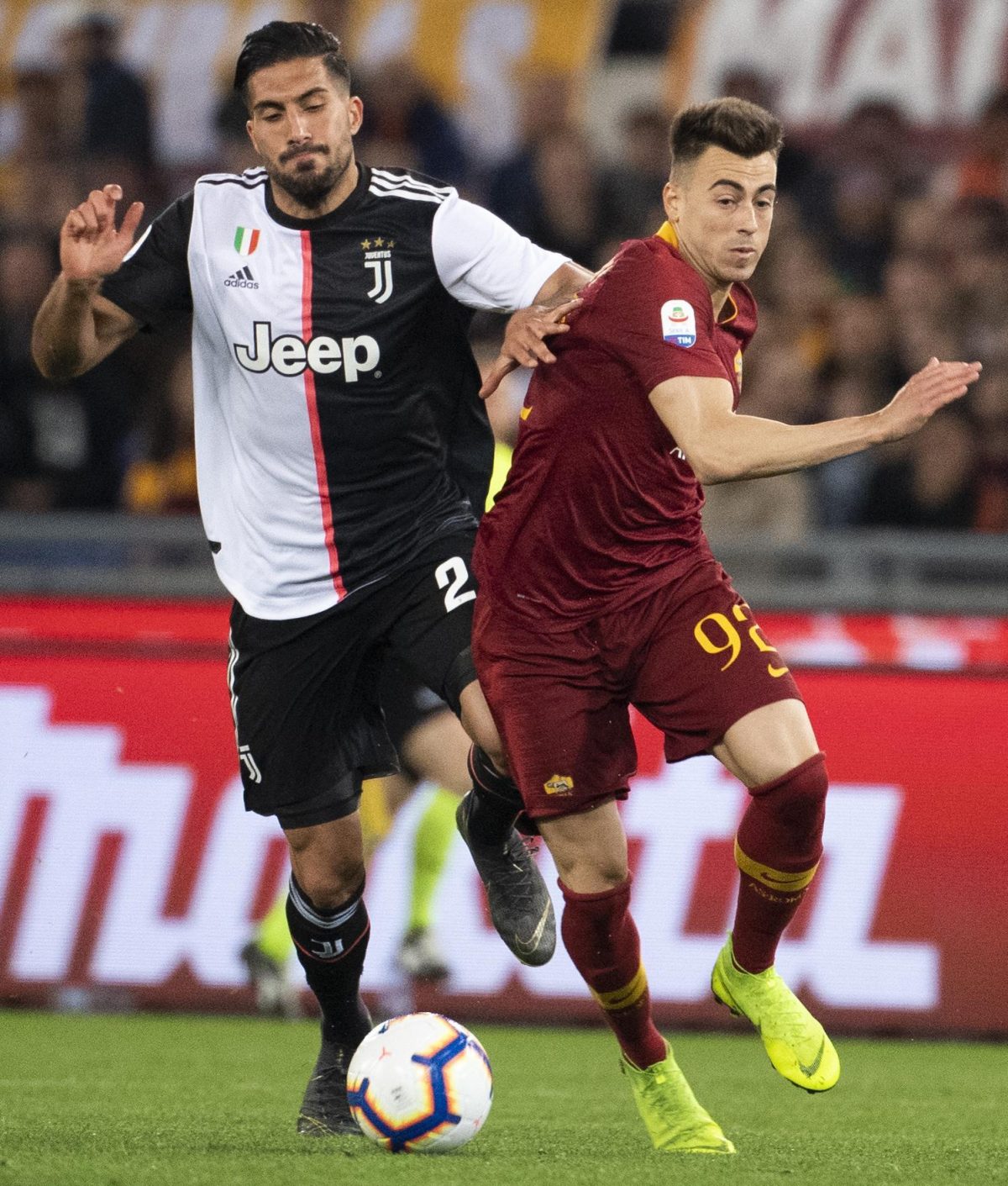 Galleria foto 'Juventus, ecco la nuova maglia senza strisce bianconere' - foto 2