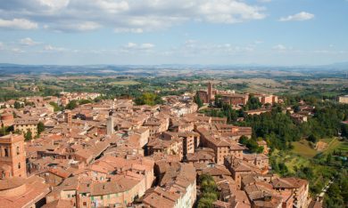 Siena si lascia alle spalle il Monte e si lancia nel marketing