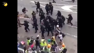 Protesta popolare a Hong Kong contro la legge sull’estradizione