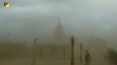 Ciclone Vayu in arrivo in India, migliaia di abitanti evacuati