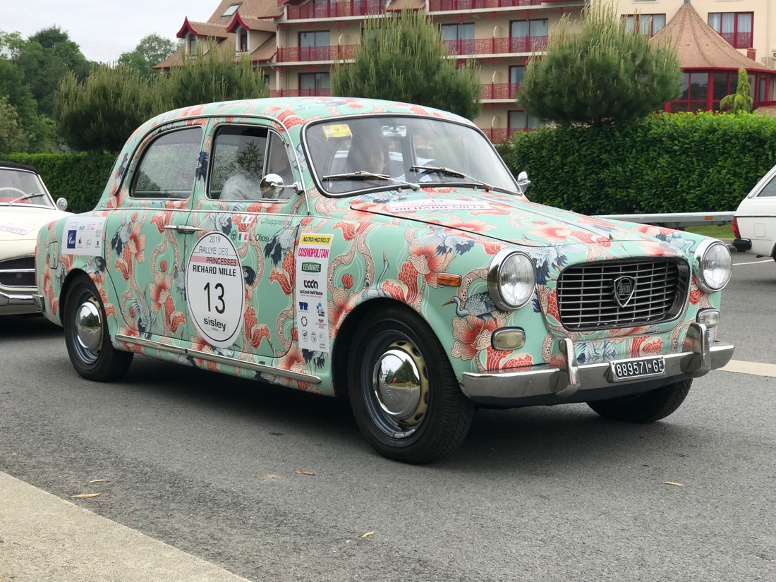 Due Italiane e una Lancia Appia: un rally tutto in rosa
