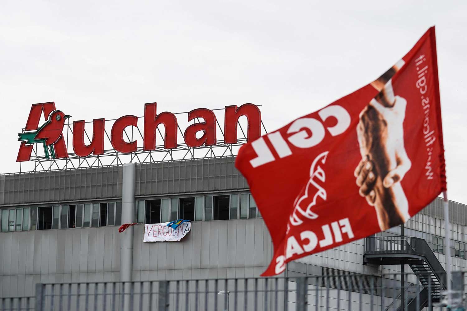 Economia: aggregazioni pericolose Economia: aggregazioni pericolose