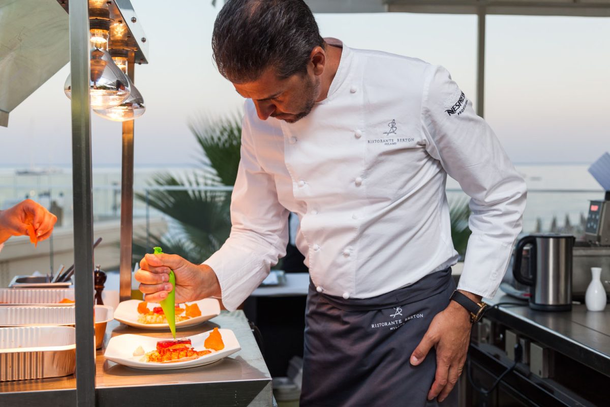 Galleria foto 'Forte Village, parata di “chef star” in questa estate 2019' - foto 11