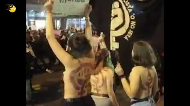 Cile, donne protestano per legalizzare l’aborto