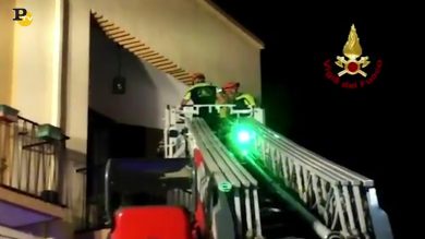 Lecce, paura a Casarano: crolla il solaio di una casa